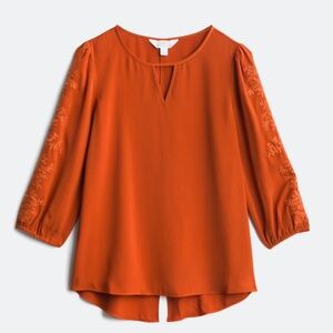 Hersten Embroidery Top Market & Spruce